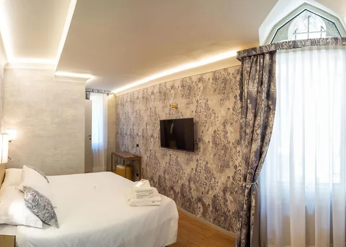 Cavanella Πανσιόν 3*